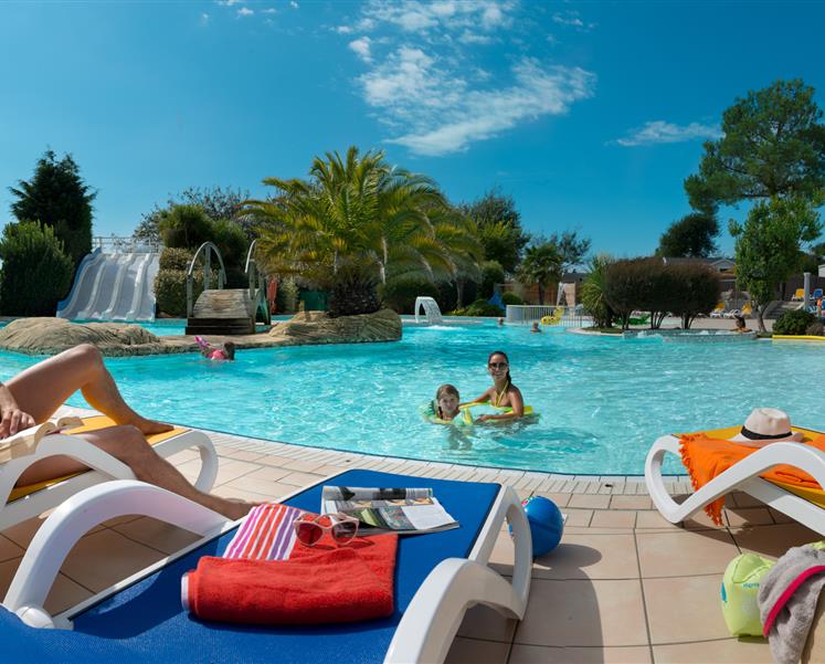 swimmingpool camping south brittany penestin - RESIDENCE LES ILES