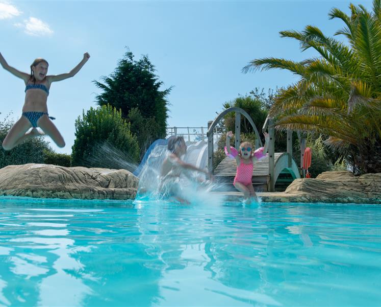 swimmingpool camping south brittany penestin - RESIDENCE LES ILES